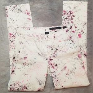 Calvin Klein • Paint Splatter Ultimate Skinny